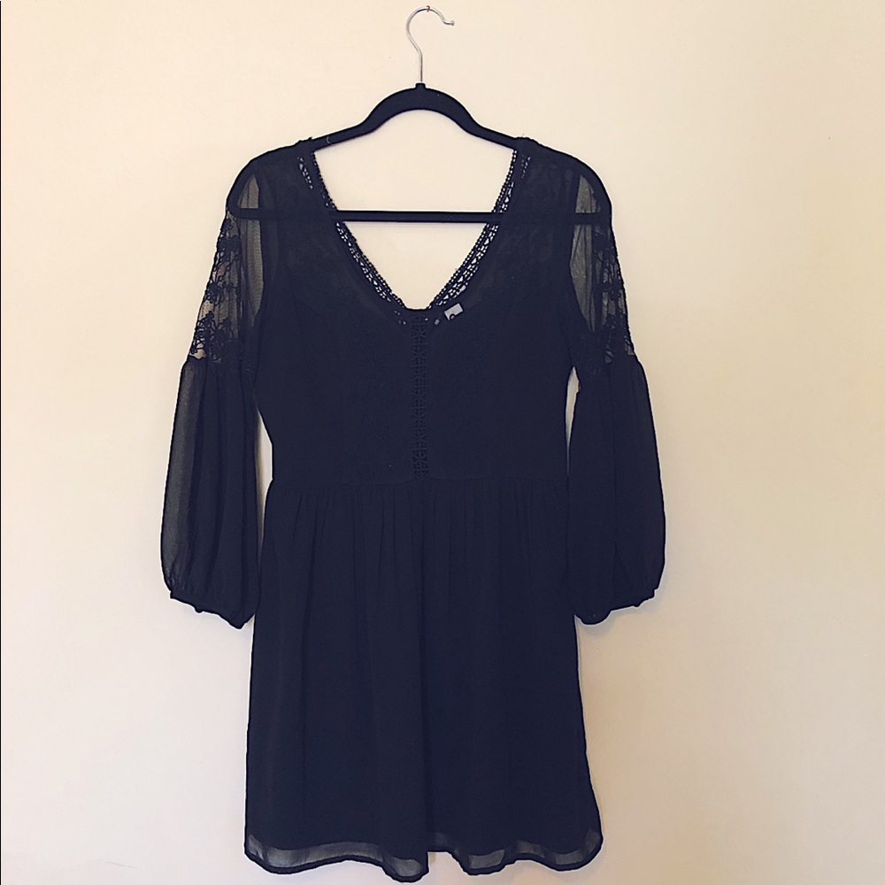 Forever 21 Black Lace Dress